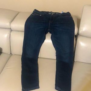 These are hollister pants only wore them once